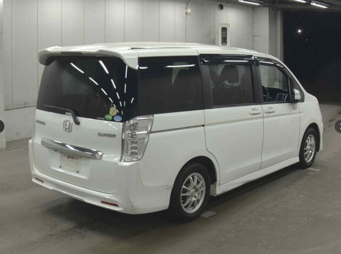 2013 Honda Stepwagon Spada